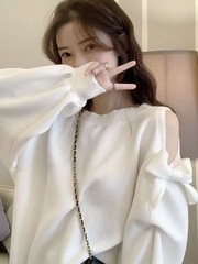 蝴蝶结长袖露肩卫衣女装秋季薄款大码无帽ins风辣妹中长款上衣