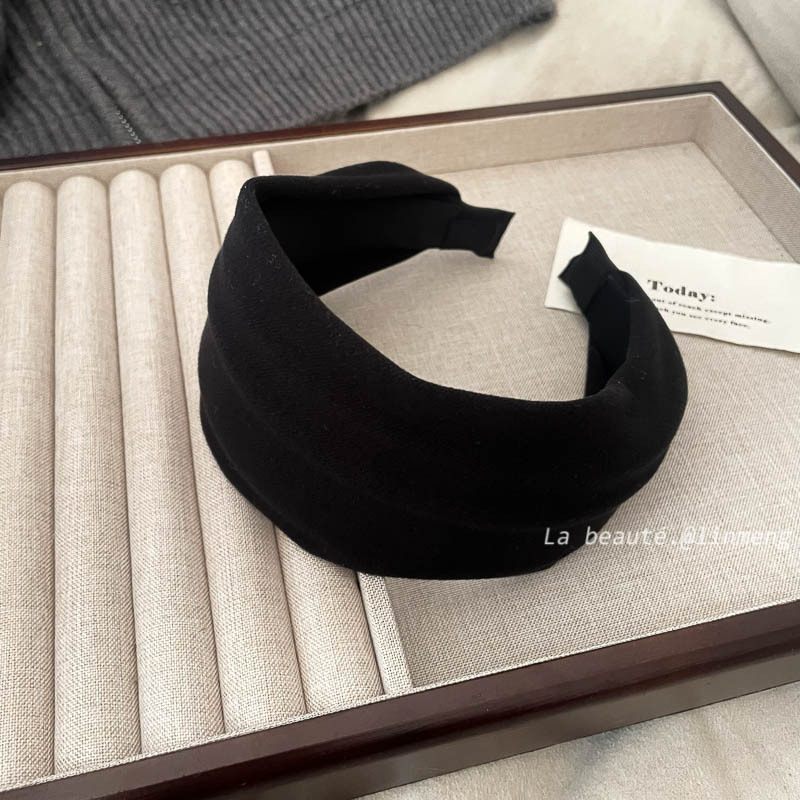 Diadema superior de cráneo alto Diadema de fragancia pequeña negra de alta calidad Diadema de estilo perla coreana arco simple cueva para el cabello accesorios para el cabello femenino