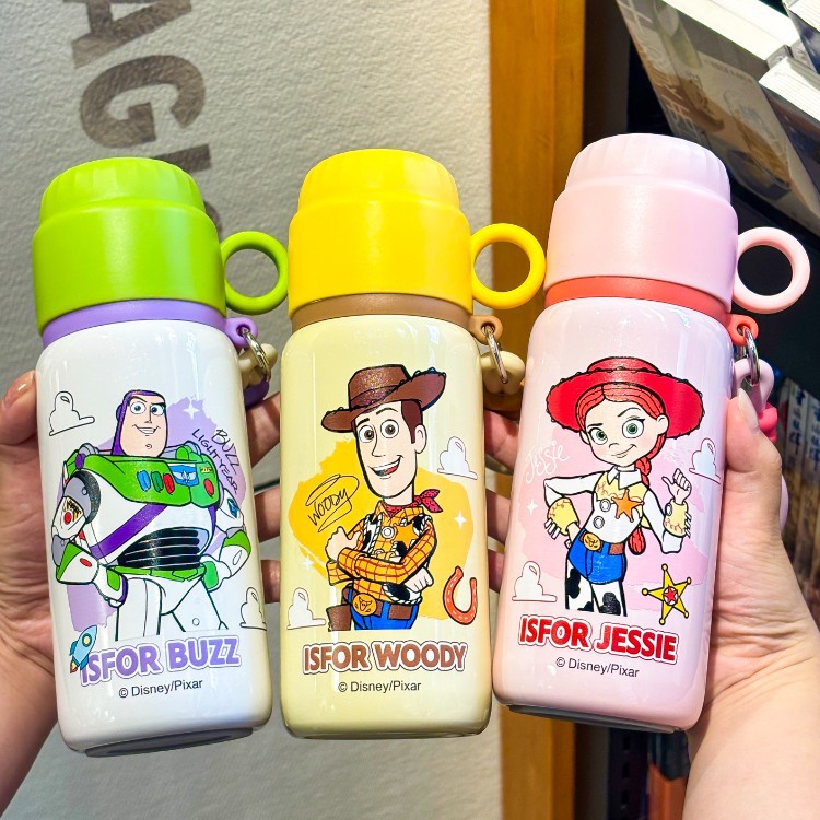 Toy Story Kids Taza de calor especial para niños y niñas para la escuela Taza de agua para estudiantes de primaria Taza de paja de tres usos