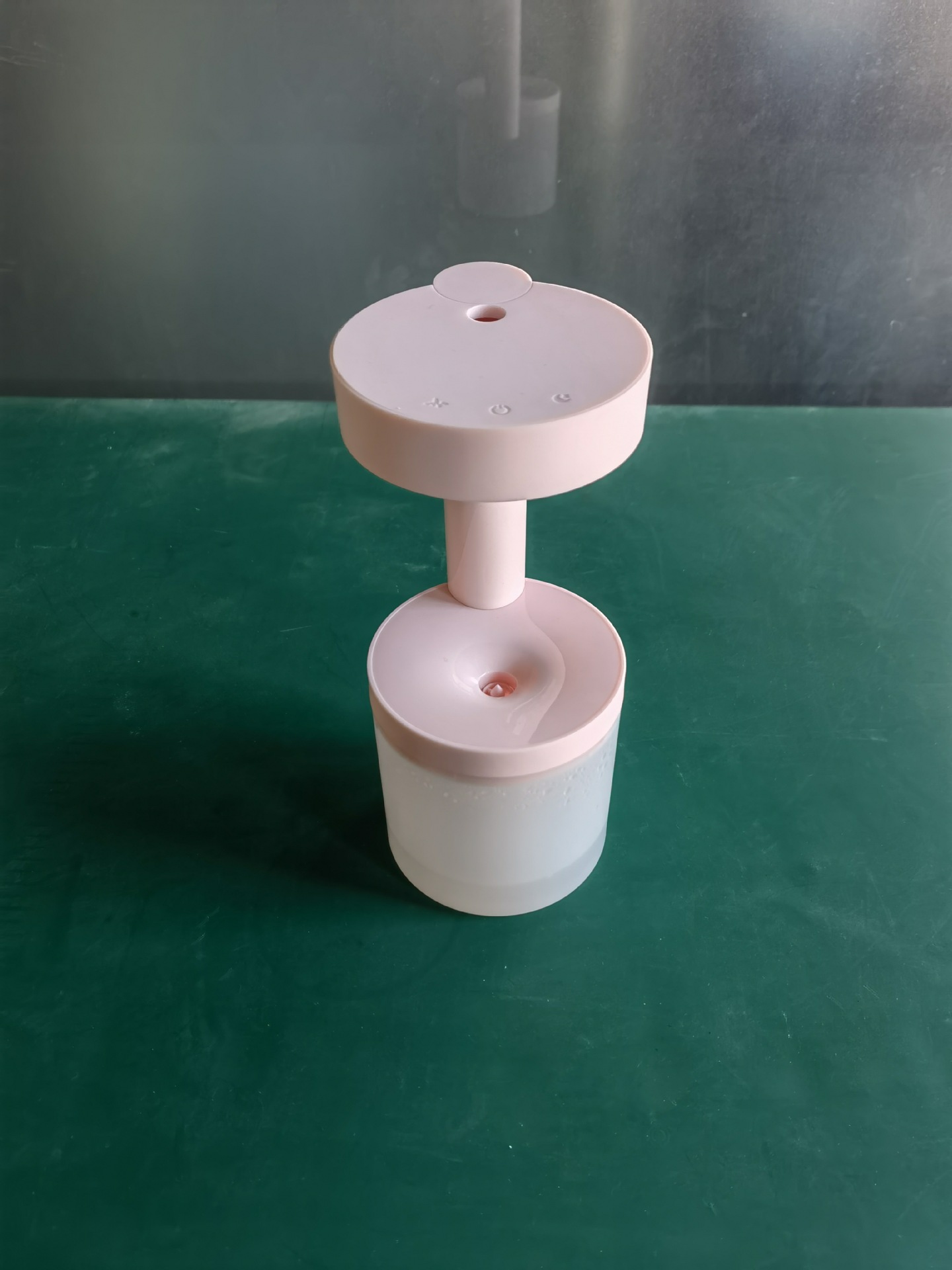 2025 mil millones de lanes de nuevo humidificador antigravedad gota de agua dormitorio spray doméstico pequeño adornos de escritorio de agua