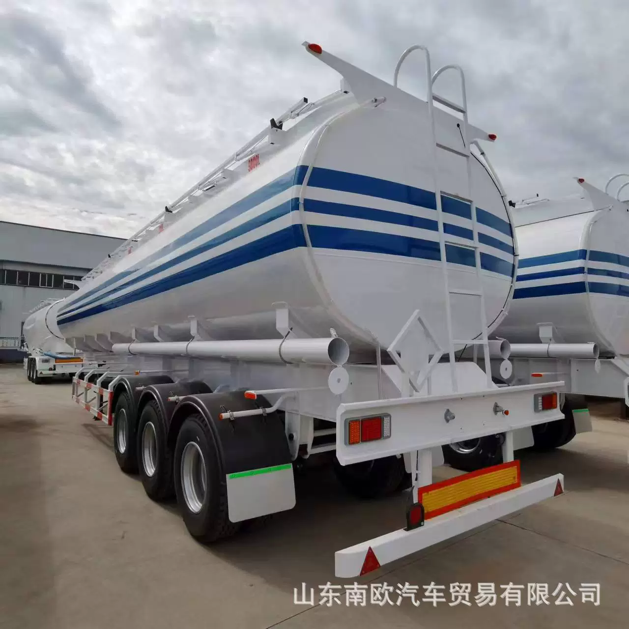 Производители продажи автоцистерны полуприцеп автоцистерны из нержавеющей стали автоцистерны текучей жидкости транспортный танкер