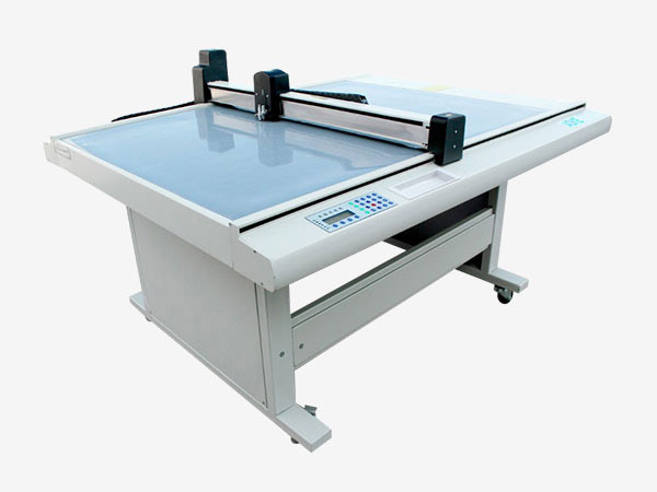 厂家批发销售2022年新型GD1209 割样机打样机绘图仪