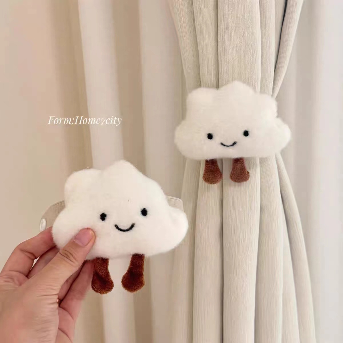 Cartoon Curtain Ties, Children's Room Decorations, Curtain Tiebacks, Cute Doll Toys, Cloud-Shaped Tiebacks 4