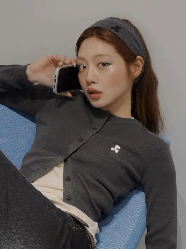 restandrecreation韩国潮牌针织衫短款修身RR刺绣开衫长袖毛衣女|undefined