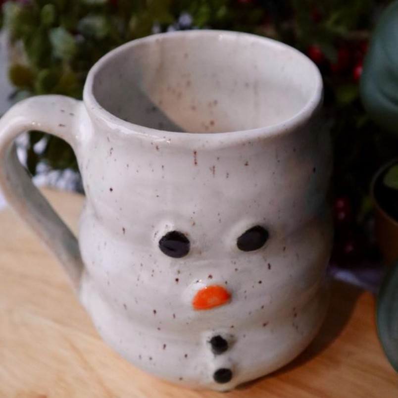 Muñeco de nieve creativo tazas de cerámica de Navidad encantadoras tazas de cerámica mano Qin Sheng tazas de cerámica cubiertos diarios