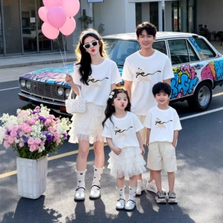 热卖款创意夏季短袖棉T恤度假旅游拍照全家福氛围感亲子装上衣服