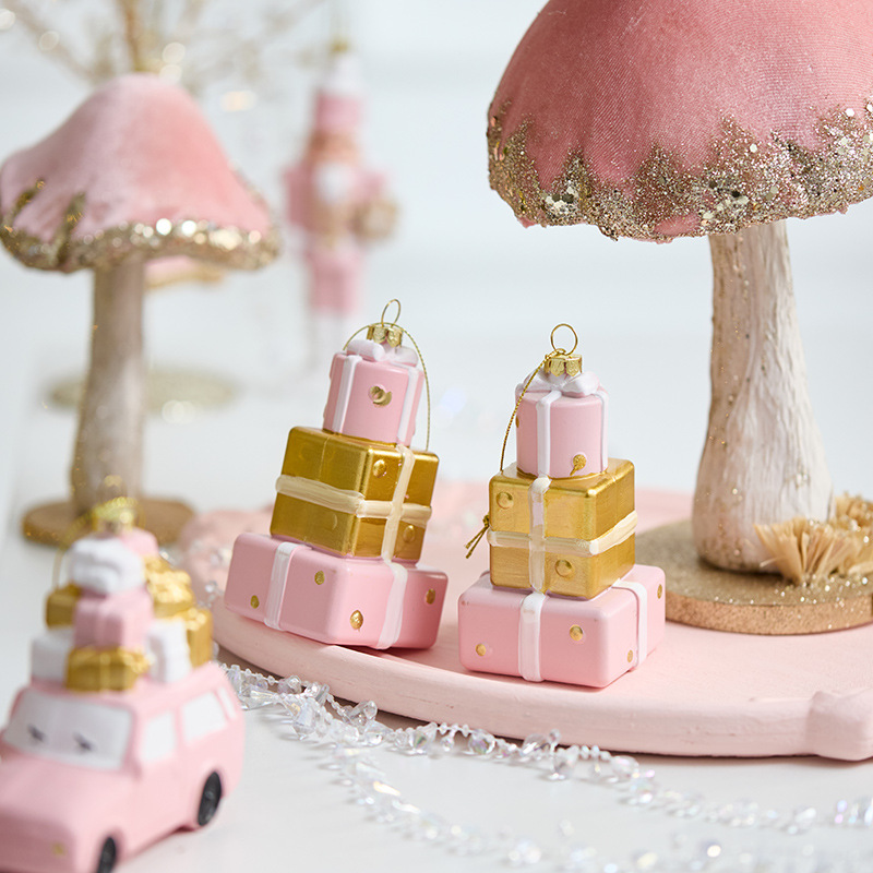 Venta caliente transfronteriza colgante de árbol de Navidad rosa paquete de regalo de Navidad colgante de soldado de coche pintado de Navidad colgante de bola en forma