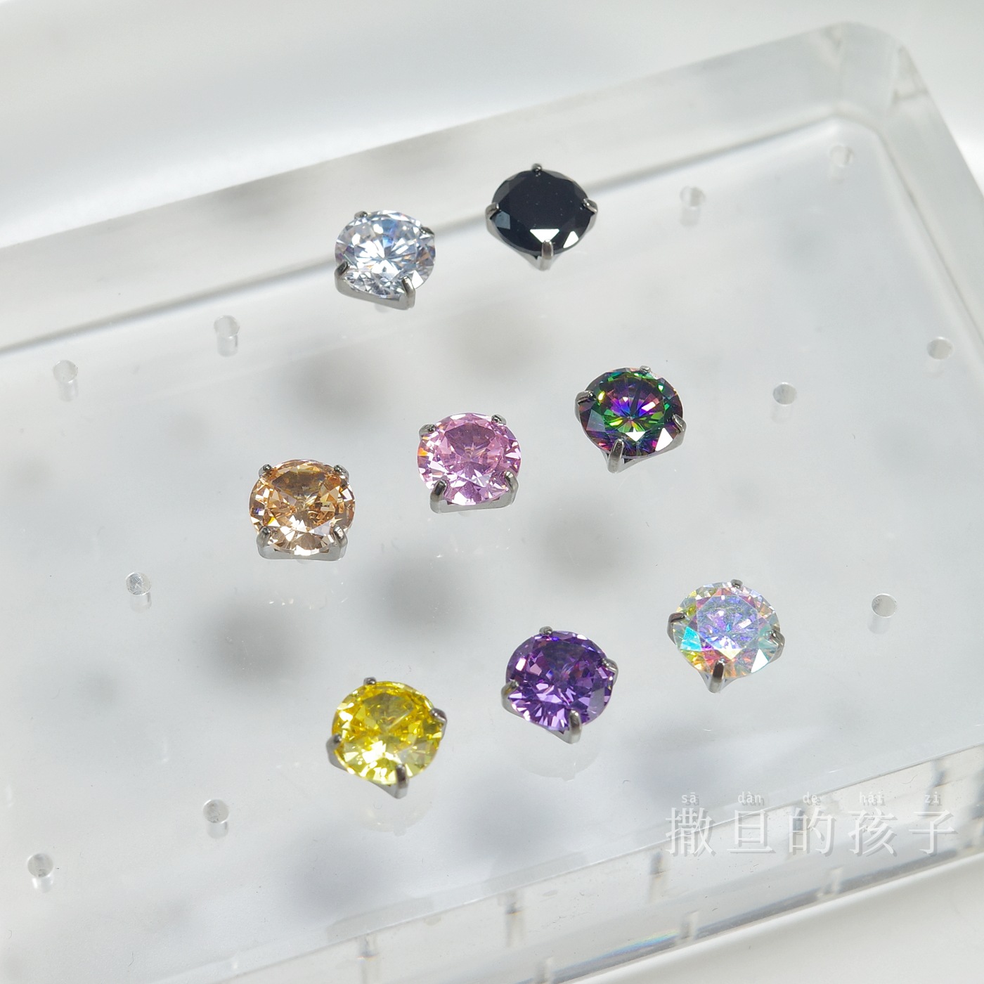 Pointed titanium steel lip stud product view