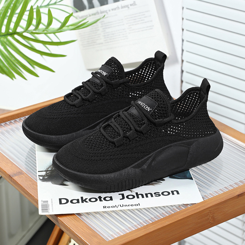 Popular All-Black Women's Shoes 2026 Spring/Summer Breathable Non-Slip Mesh Sneakers for Kitchen Work That Won'T Tire Your Feet