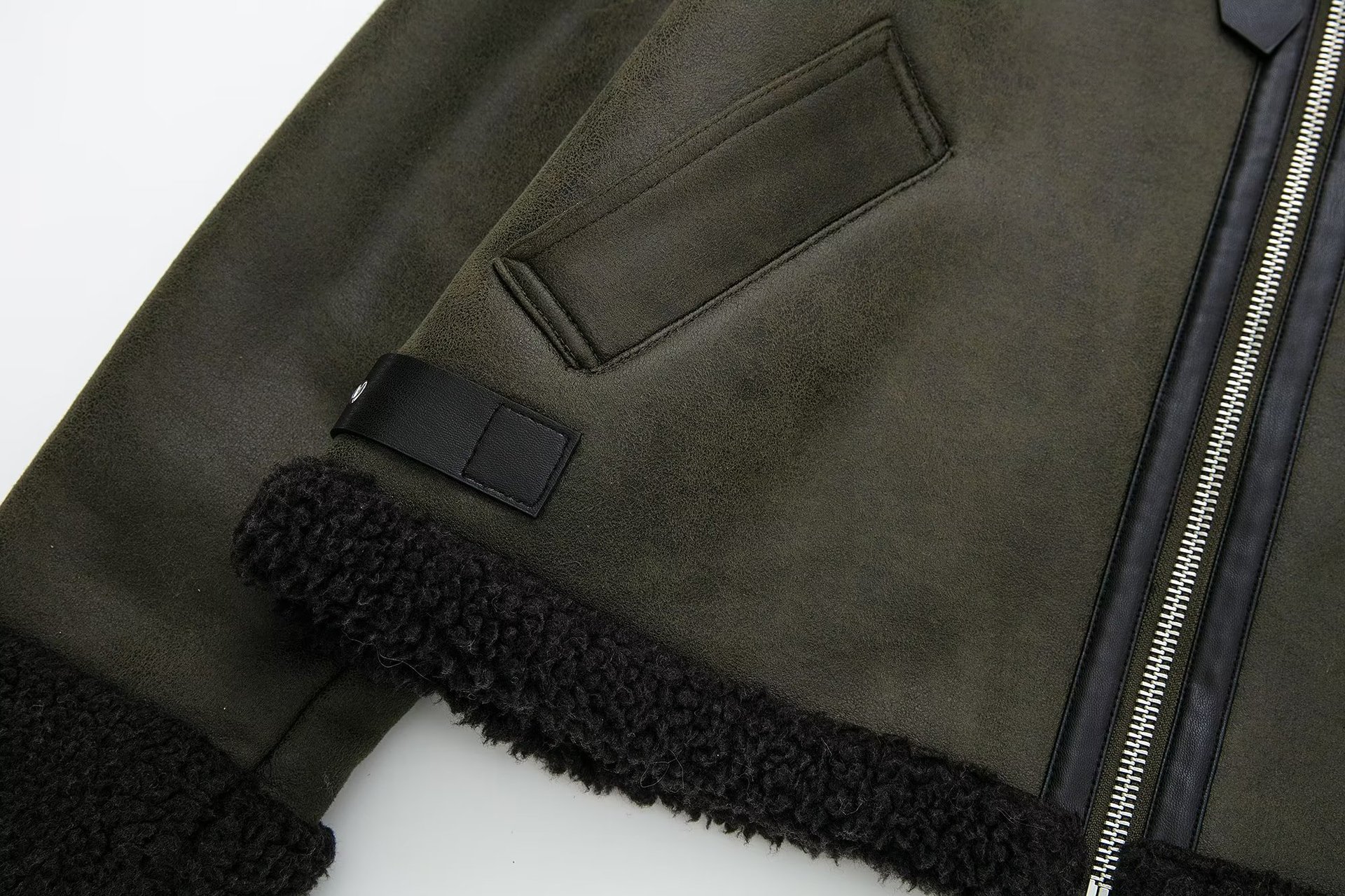 1330g Weight Casual Jacket Outerwear Type Long Sleeve Sleeve Length Zipper Placket Type Deerskin Velvet Composite Material Fabric Type Short Top Length Coat Tops Type Casual Occasion Turndown Neckline Loose Fit Type Color Block Pattern Winter, Autumn Season Women's Gender Streetwear Style Women's Streetwear Color Block Zipper Coat Casual Jacket 5