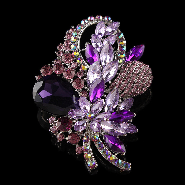 Broche vintage de luxe, grande taille, style baroque rétro élégant et classique, disponible en stock, vente en gros et dropshipping._voghion.com