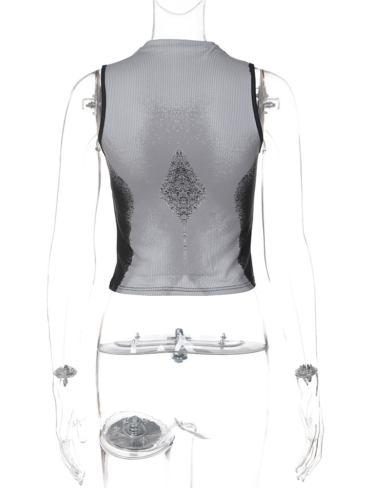 Title 12, Top senza maniche corto con scollo rotondo da d...