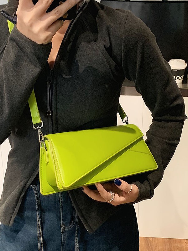 Bolso de diseño de nicho para mujeres 2025, verano nuevo estilo coreano bolso cuadrado simple temperamento casual bolso de hombro de mujer