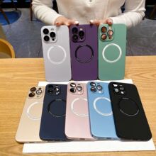 适用iPhone15磁吸手机壳苹果14promax喷油PC硬壳13镜头膜12保护套