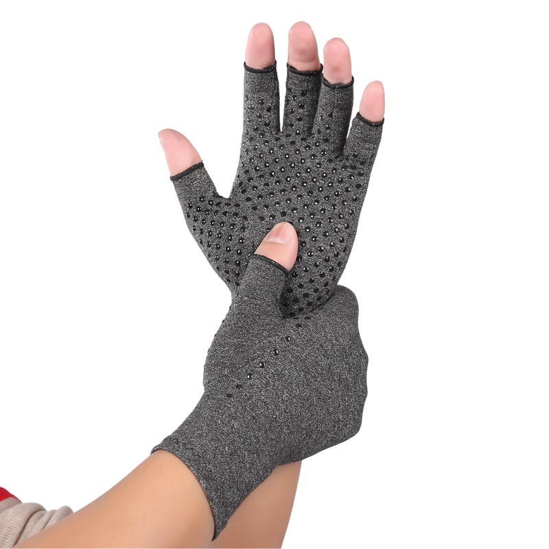 Guantes de entrenamiento para deportes de interior, de medio dedo, hechos de algodón y spandex, transpirables, ergonómicos, con puntos de presión, sin dedos y antideslizantes.