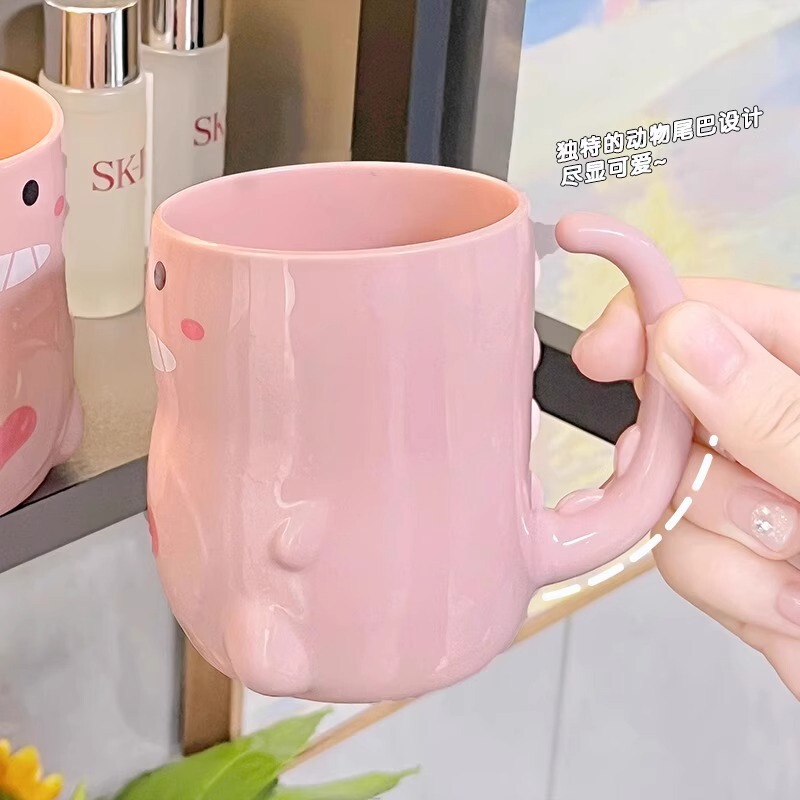 新しいタイプの子供のうがいのコップのかわいいアニメの恐竜の形はコップのアイデアの歯ブラシのコップの男女の赤ちゃんの歯のコップを飲みます。|undefined