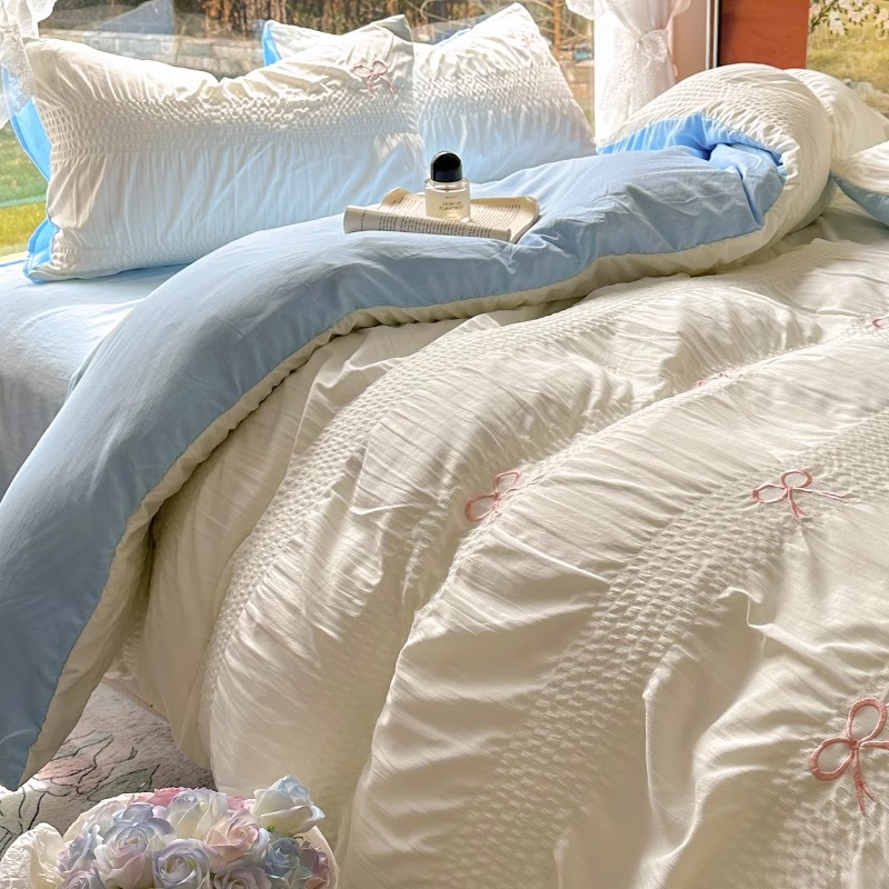 Ropa de cama de cuatro piezas de algodón lavado de gasa 2025 nuevo estilo princesa viento ropa de cama desnuda funda de edredón de tres piezas