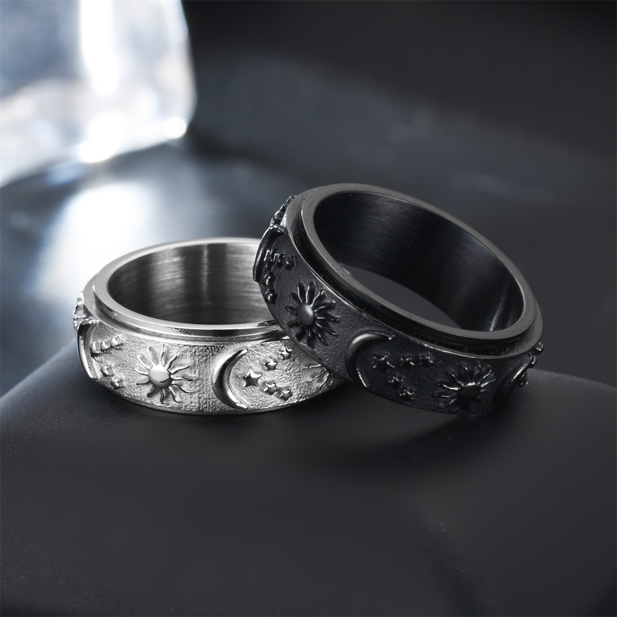 New Style Decompression Star Moon Stainless Steel Rotatable Ring display picture 3