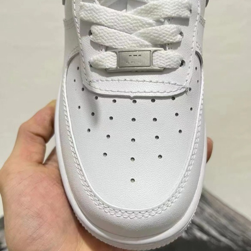 AF1 ファーストレイヤーレザーハイバージョンエアフォースワンカジュアルスニーカー男性と女性のスポーツ白靴工場直販|undefined
