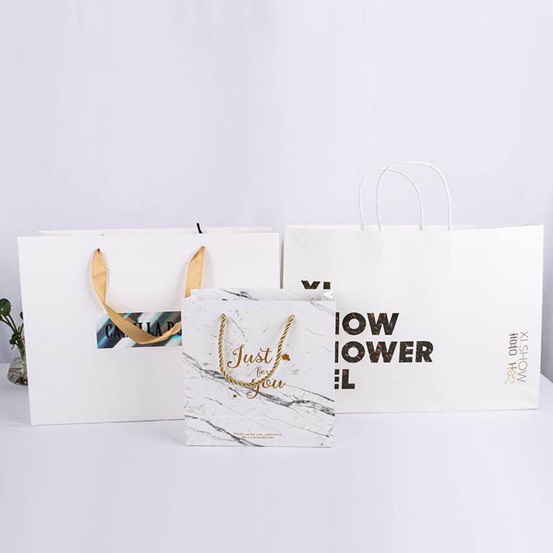 牛皮纸袋厂家直供白卡礼品袋服装袋购物袋加印LOGO外卖打包手提袋