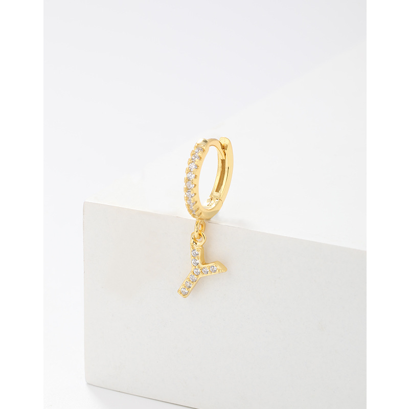 Amazon transfronterizo 925 plata esterlina 26 letras pendientes de estilo europeo y americano pendientes de orejas de orejas de orejas