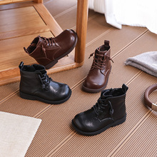 2025年秋冬新款儿童靴子简约复古软底女童小皮靴男童韩版时尚单靴