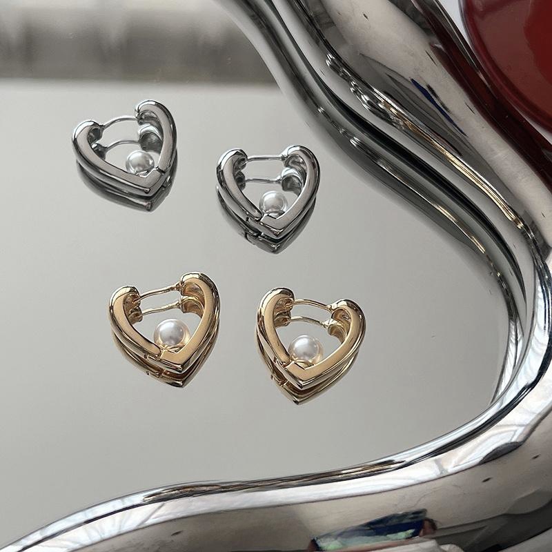 Plating Design 1 Pair Modern Style Simple Style Heart Shape Plating Copper Earrings