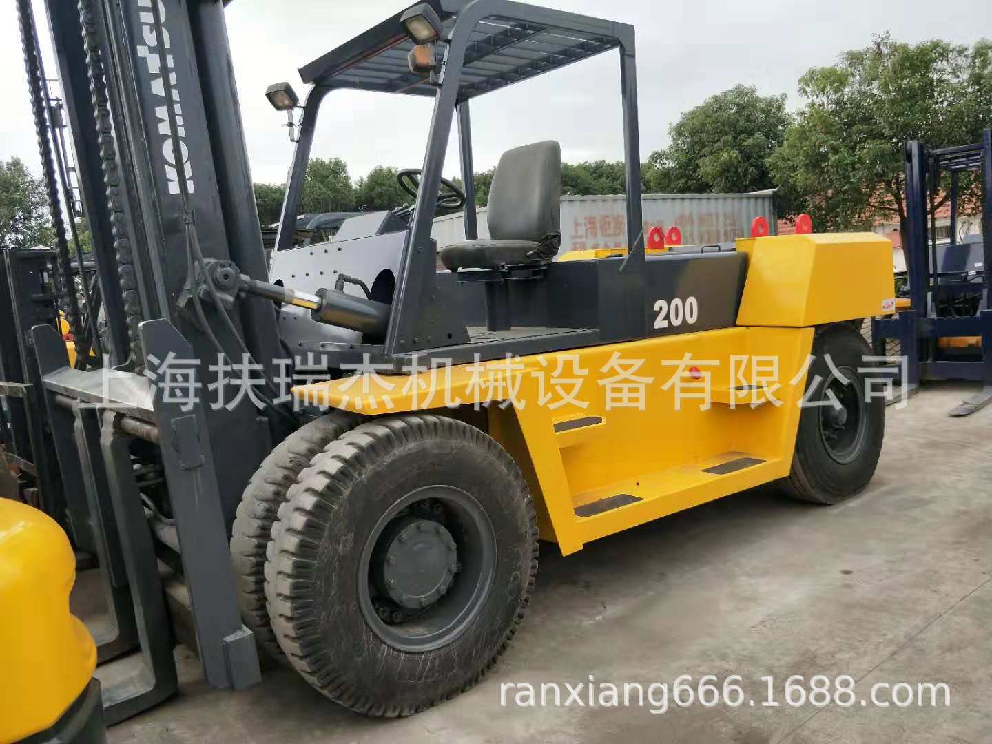 KOMATSU小松20吨二手叉车 小松16吨15吨80吨9吨10吨16吨叉车