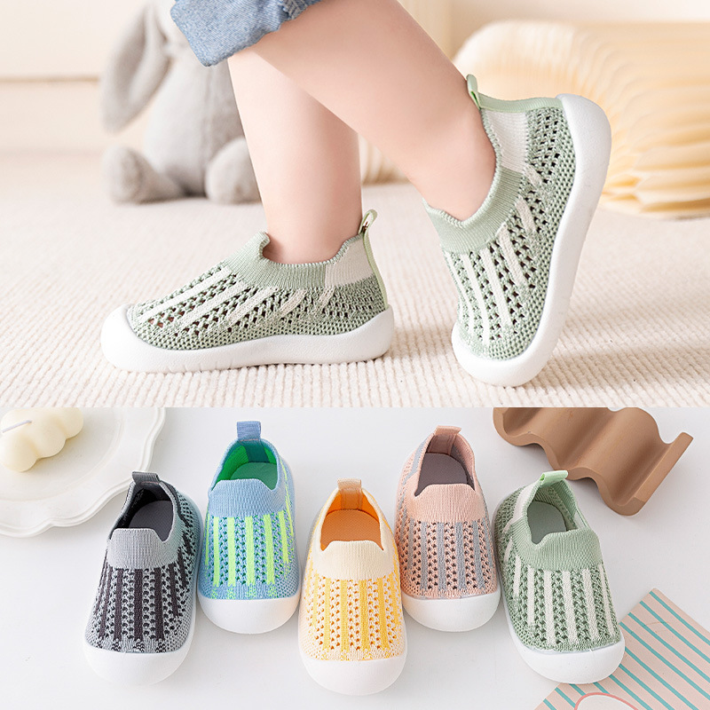Zapatos de malla de color liso para niños, zapatos de suela blanda para niños pequeños, calzado exterior para niños, zapatos transpirables para niños, novedad de primavera y verano 2022