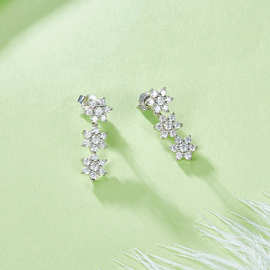 S925银镀18K白金小花后挂式莫桑钻耳钉一款两戴0.72ct