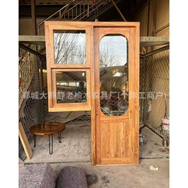 桌类、茶几;餐边柜;木板材