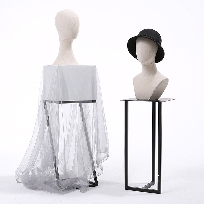 Mannequin head