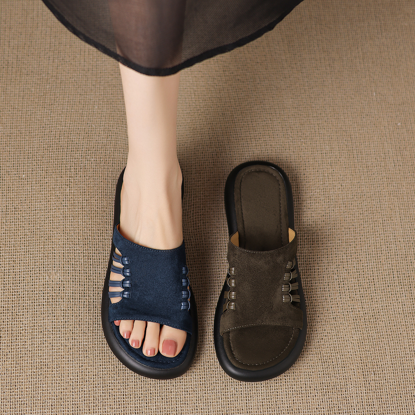 Dép sandal nữ đế dày hở ngón quai chữ V phong cách vintage — Màu xanh da trời