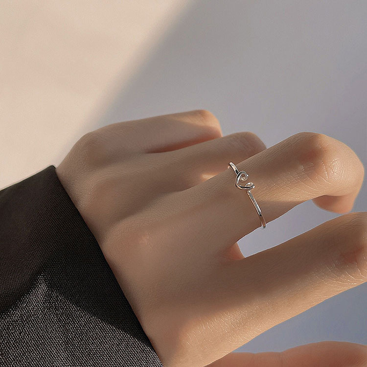 Geometric ring for friend