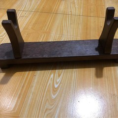 宝剣架大鎮宅鶏翅木兵器架実木刀架客間置物デスクトップ剣托多層展示棚