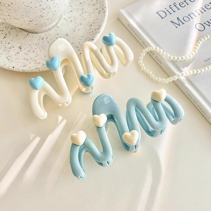 Clip de amor azul ~ primavera original nuevo cremoso cabello de tiburón clip de cabello de niña toque de cabeza
