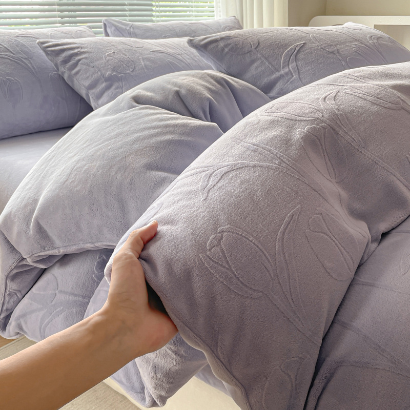 Leche de invierno cama de cuatro piezas set2025 nuevo invierno premium sensación de engrosamiento flange sábanas de coral cubierta