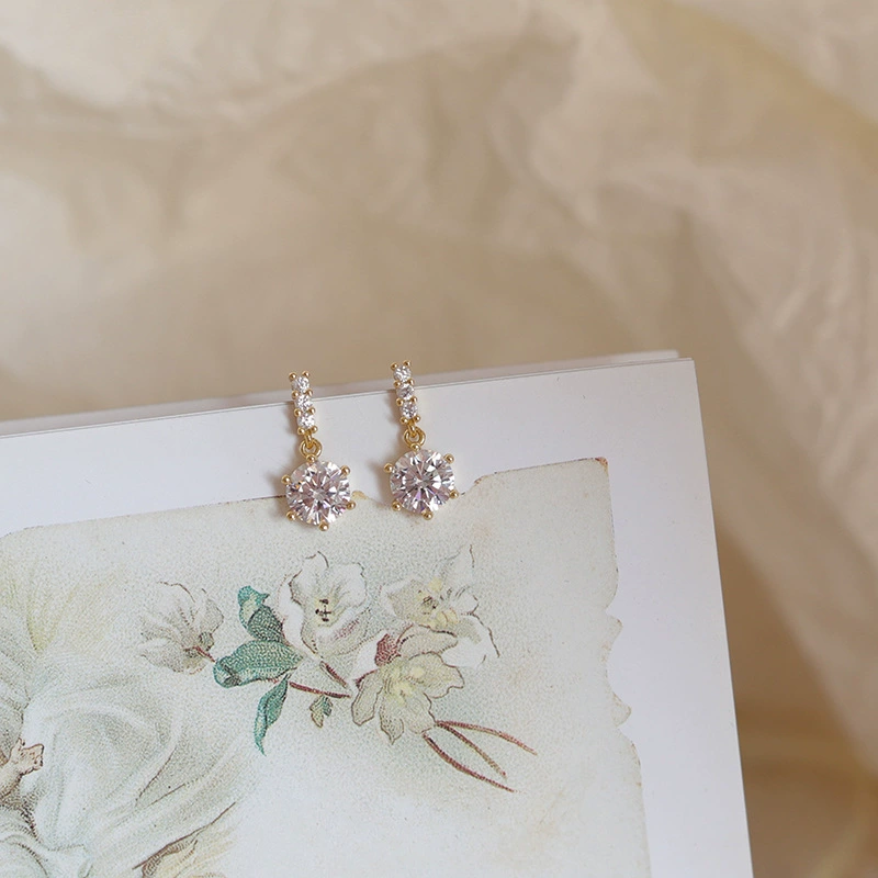 Серебряная игла, цирконий, блестящие серьги, корейский стиль, образец серебро 925, простой и элегантный дизайн, интернет-селебрити, японско-корейский стиль