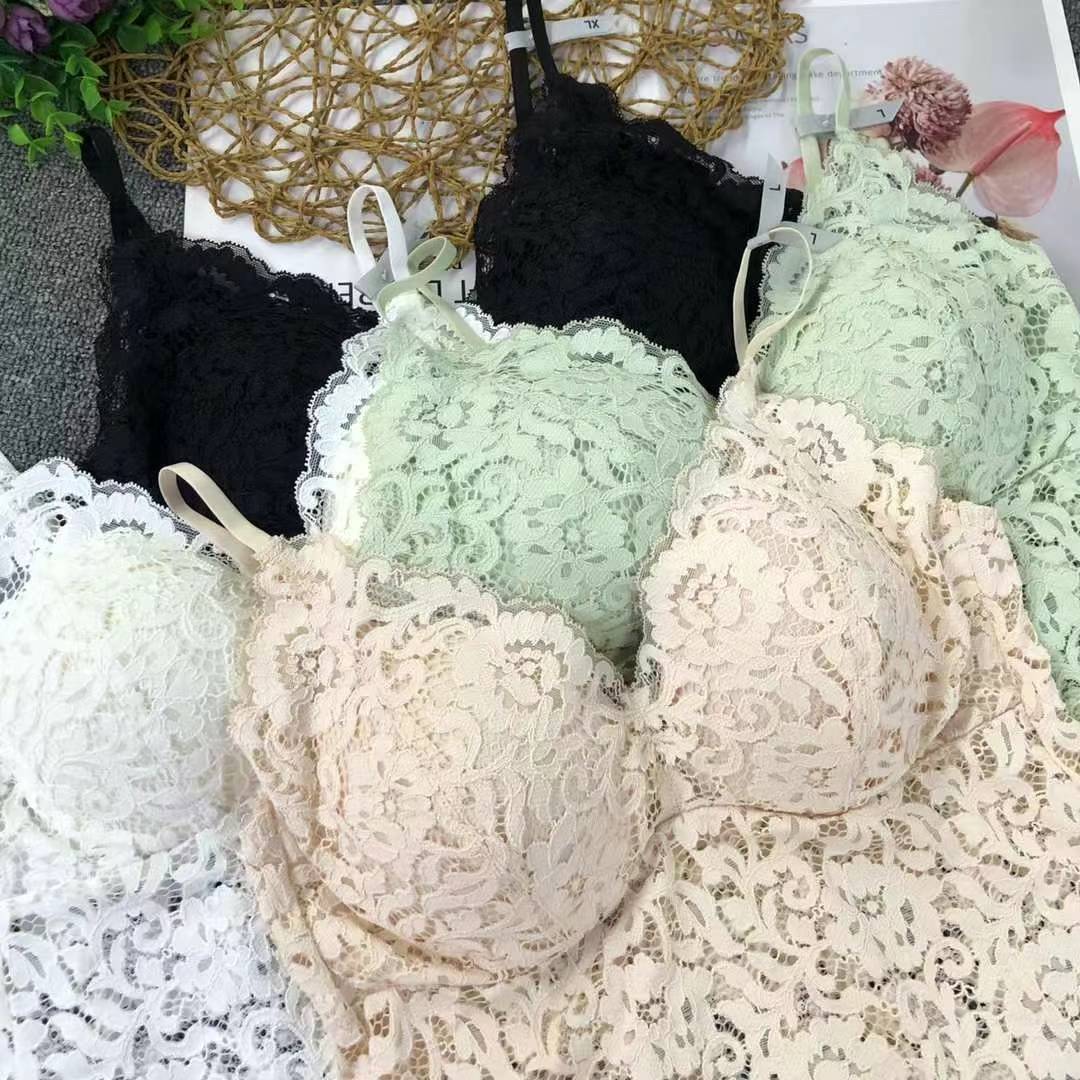 Nueva copa fija de encaje, chaleco de alta calidad, bra de yoga sin anillo de acero, ropa interior deportiva, mujer al por mayor