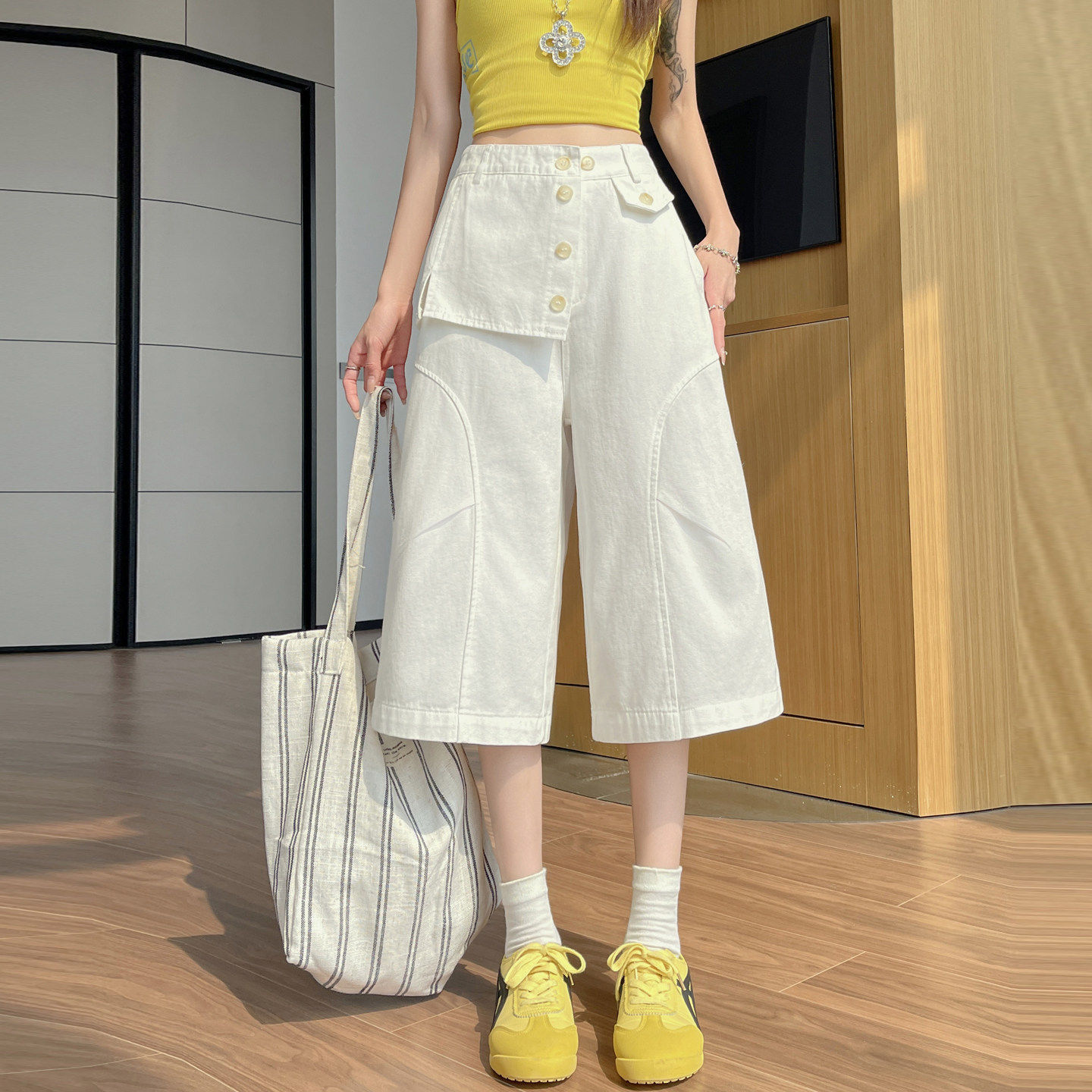 Quần culottes nữ ống rộng cạp cao dáng suông vải cotton — màu trắng