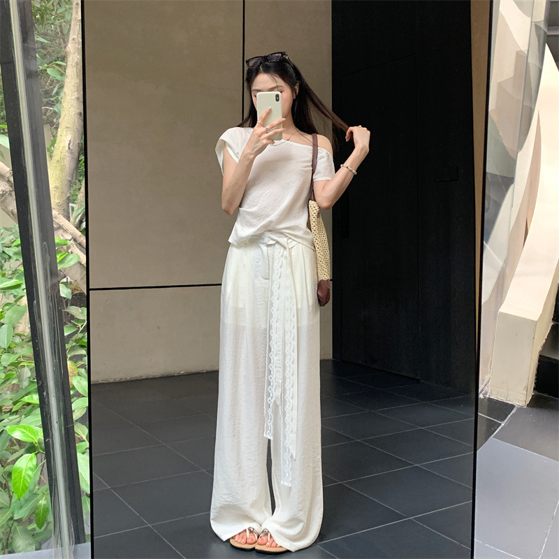 Real Shot # Today's Story from the Distant Lands: Off-Shoulder Short-Sleeve Shirt, Lace Belt, Casual Long Pants, Sun Protection Set. Real Shot # Today's Story from the Distant Lands: Off-Shoulder Short-Sleeve Shirt, Lace Belt, Casual Long Pants, Sun Protection Set.