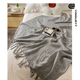 围巾;线毯;成人帽