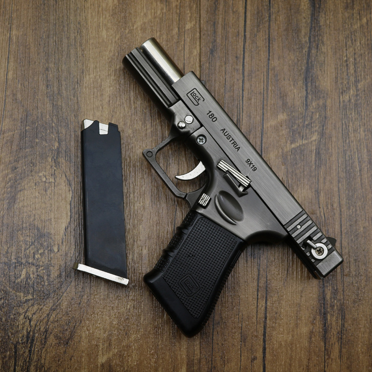 Throw Glock 4.jpg