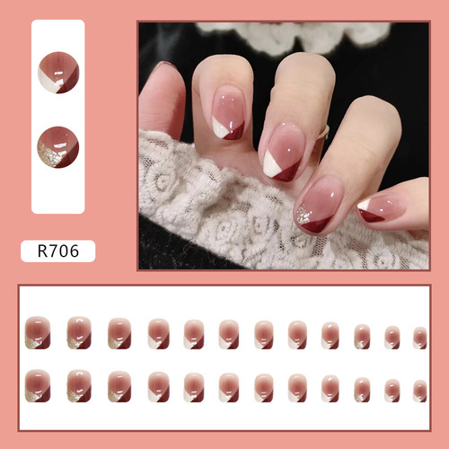 Simple and eye-catching geometric ins style diagonal triangle French blush manicure light luxury European and American fashion versatile false nails