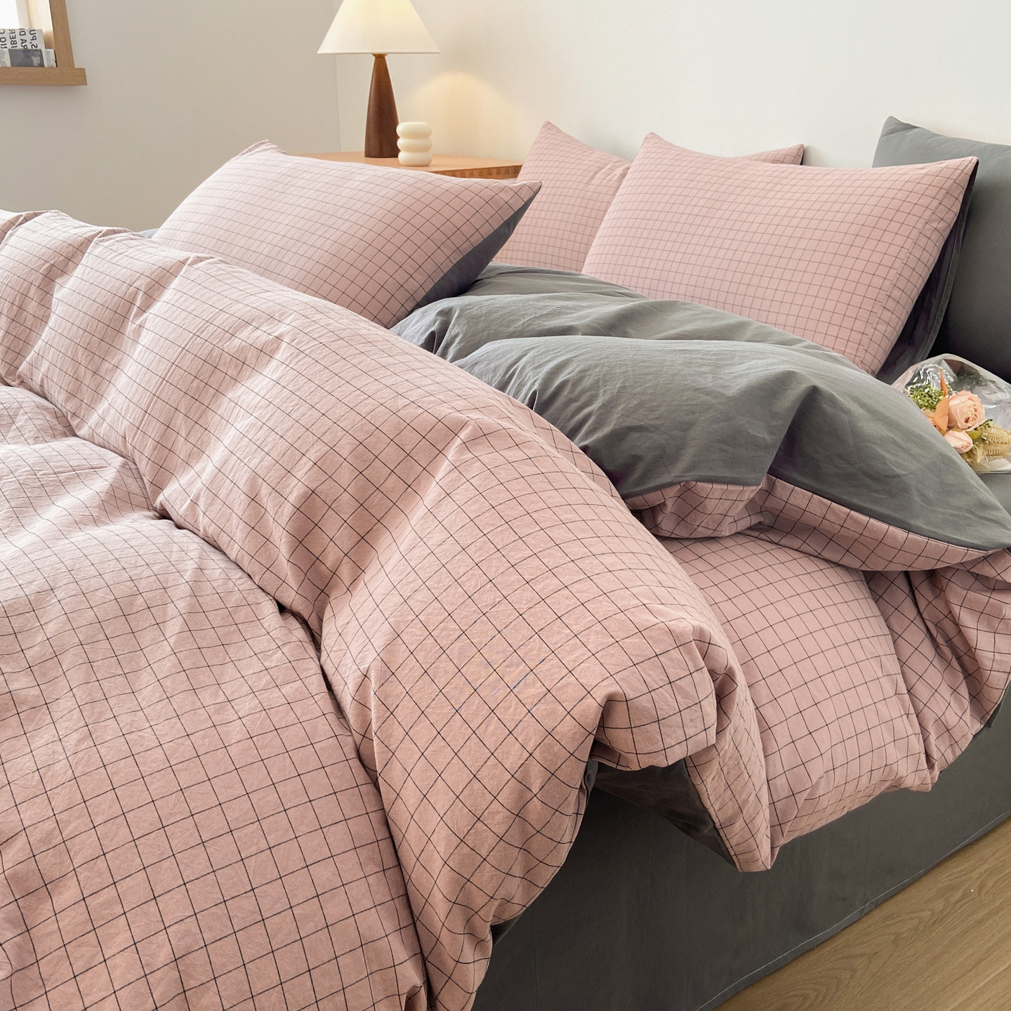 Algodón simple cuadrícula set de cuatro piezas 100 algodón completo 2025 nuevo set de sábanas domésticas de tres piezas colcha de algodón 4