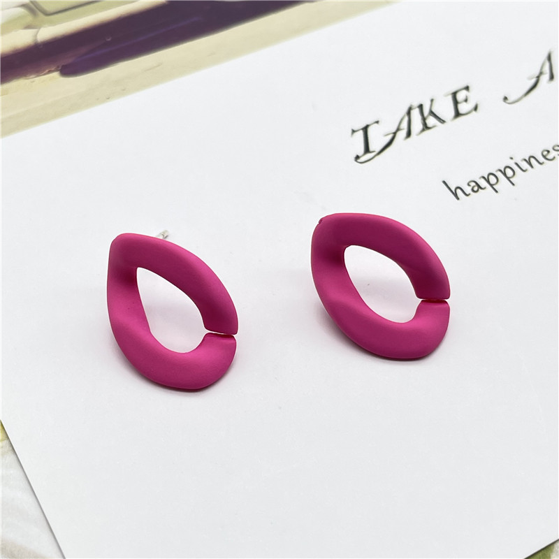 Simple Fashion Color Acrylic Chain Open Earrings display picture 4