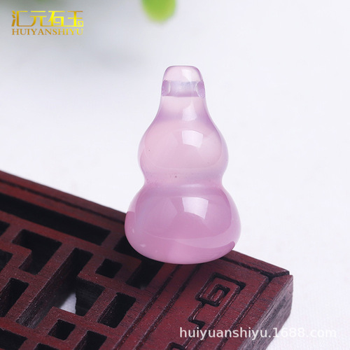 Ice chalcedony gourd pendant red agate jade three-dimensional small gourd pendant Fu Lu Shou live broadcast gift