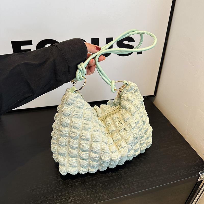 Comercio exterior crema blanca con bolso de hombro, bolso debajo de la axila, burbuja de nubes de nicho, textura lujosa, bolso de mujer universal image 11