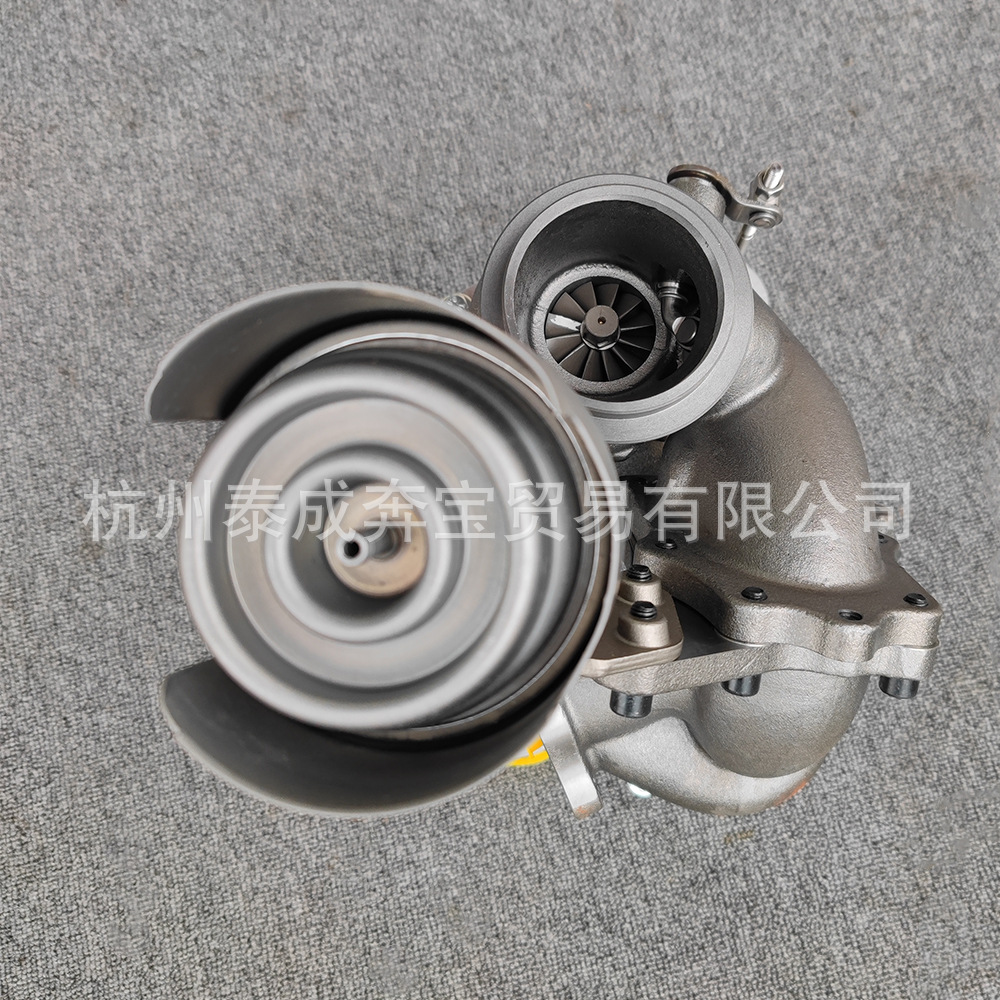 Applicable to Mercedes-Benz A6510906780 10009880028 6510906380 OM651 turbocharger