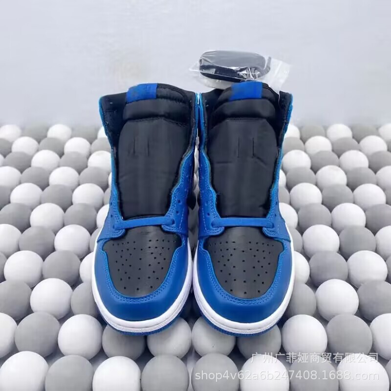 Putian Factory AJ1 High-top Basketball Shoes aj1 Chicago Obsidian Black and White Panda Black Orange Buckle Shoe for Men and Women